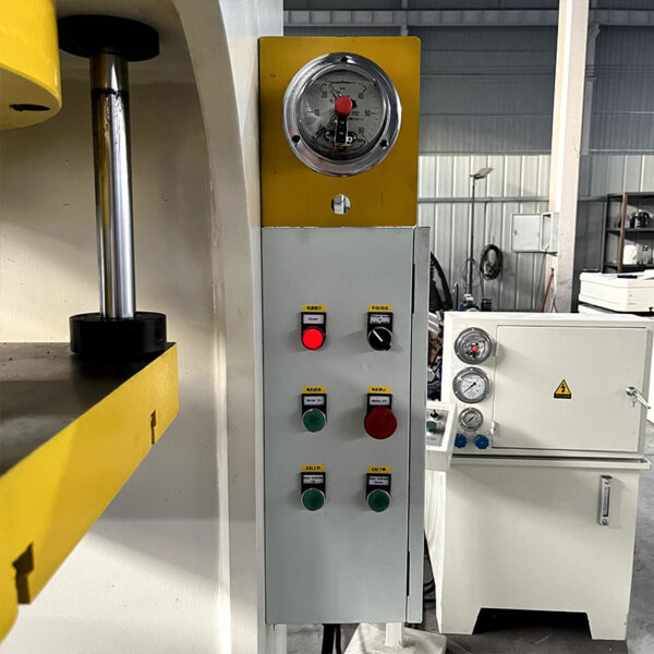 100 Ton C-Frame Hydraulic Press