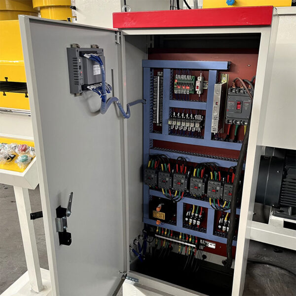 1000-ton hydraulic press