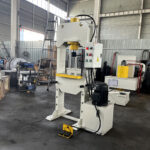 30 Ton Compact Gantry Press