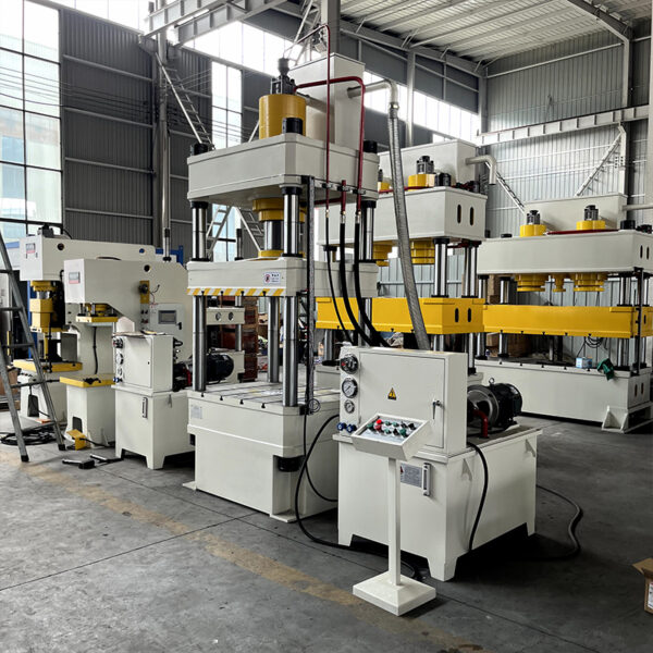 Customizable-200-Ton-Hydraulic-Press-Machine-for-Metal-Deep-Drawing