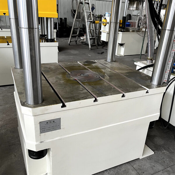 Customizable-200-Ton-Hydraulic-Press-Machine-for-Metal-Deep-Drawing